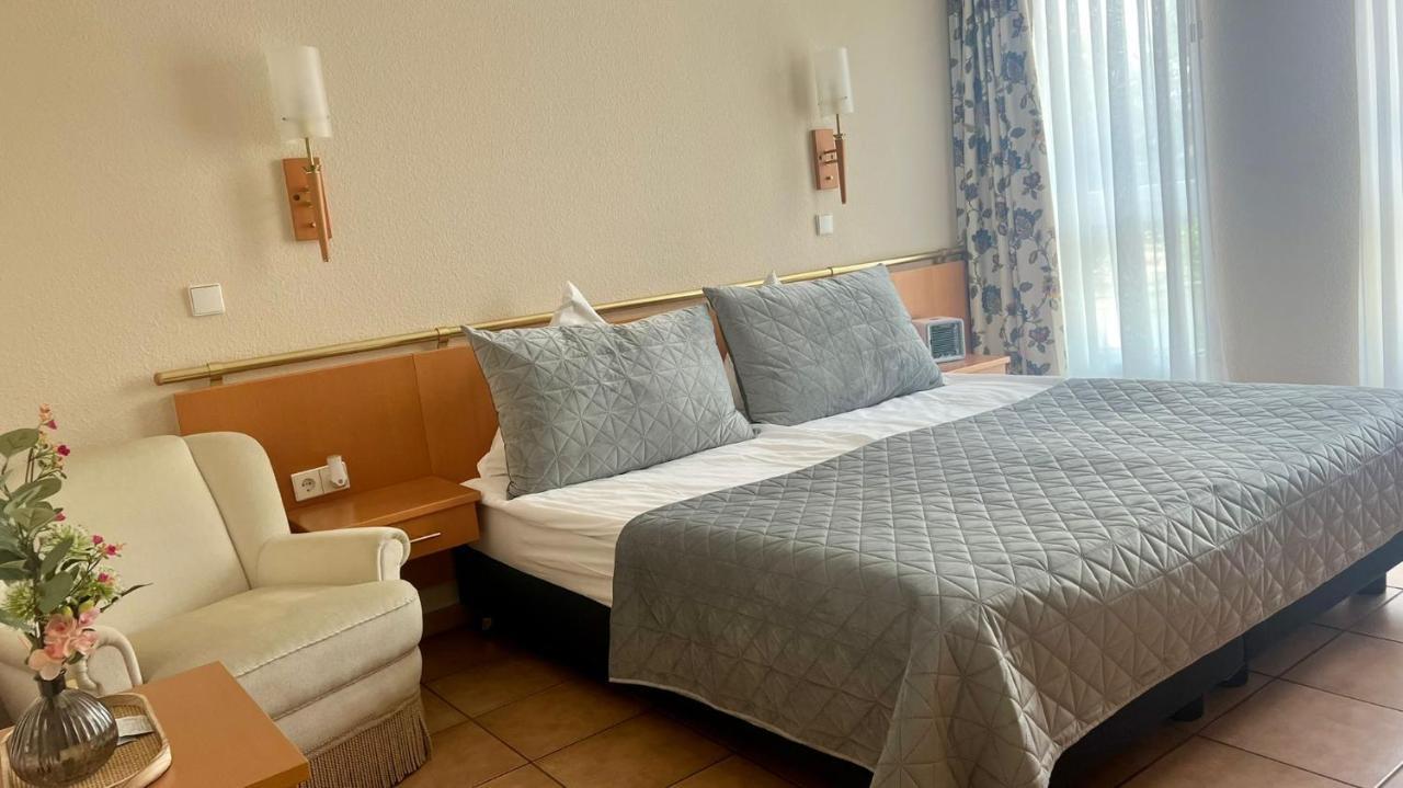 Hotel Victoria Dinslaken Luaran gambar