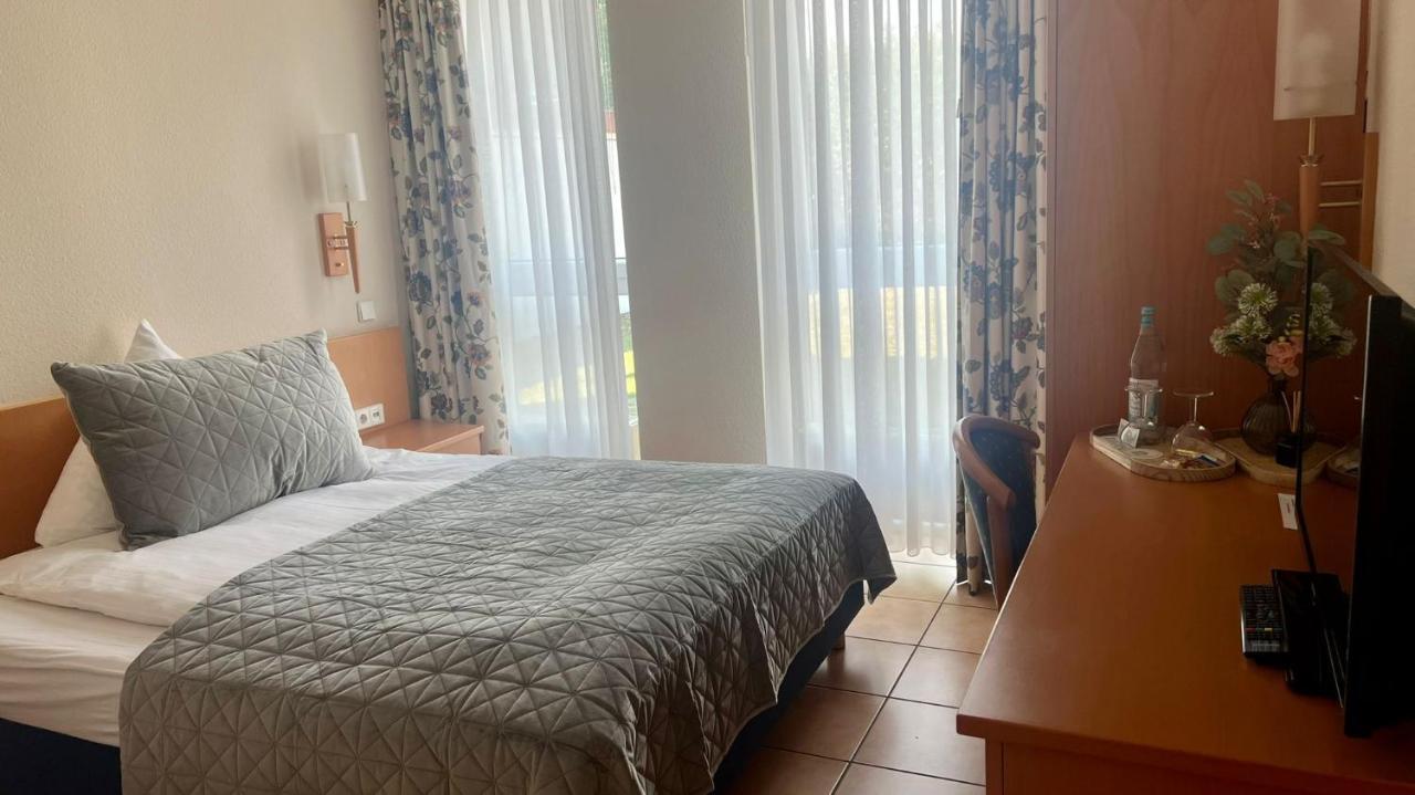 Hotel Victoria Dinslaken Luaran gambar
